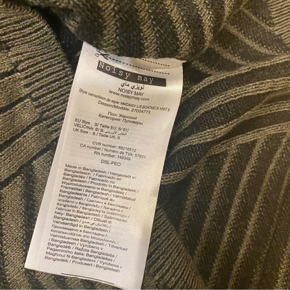 Noisy May striped olive sweater with ruched bat wing sleeve S - Picture 6 of 10